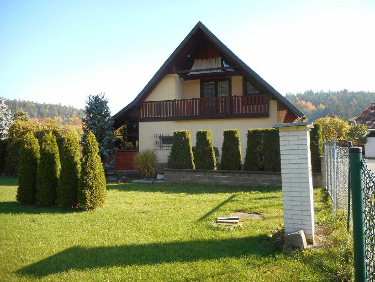 Apartmany Pod Hradem Holstejn 外观 照片
